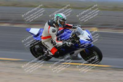 media/Jan-14-2023-SoCal Trackdays (Sat) [[497694156f]]/Turn 11 Inside (950am)/